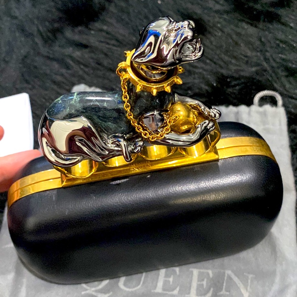 100% Authetic with Receipt - McQueen Panther Knuckle clutch! Absolutely stunning
